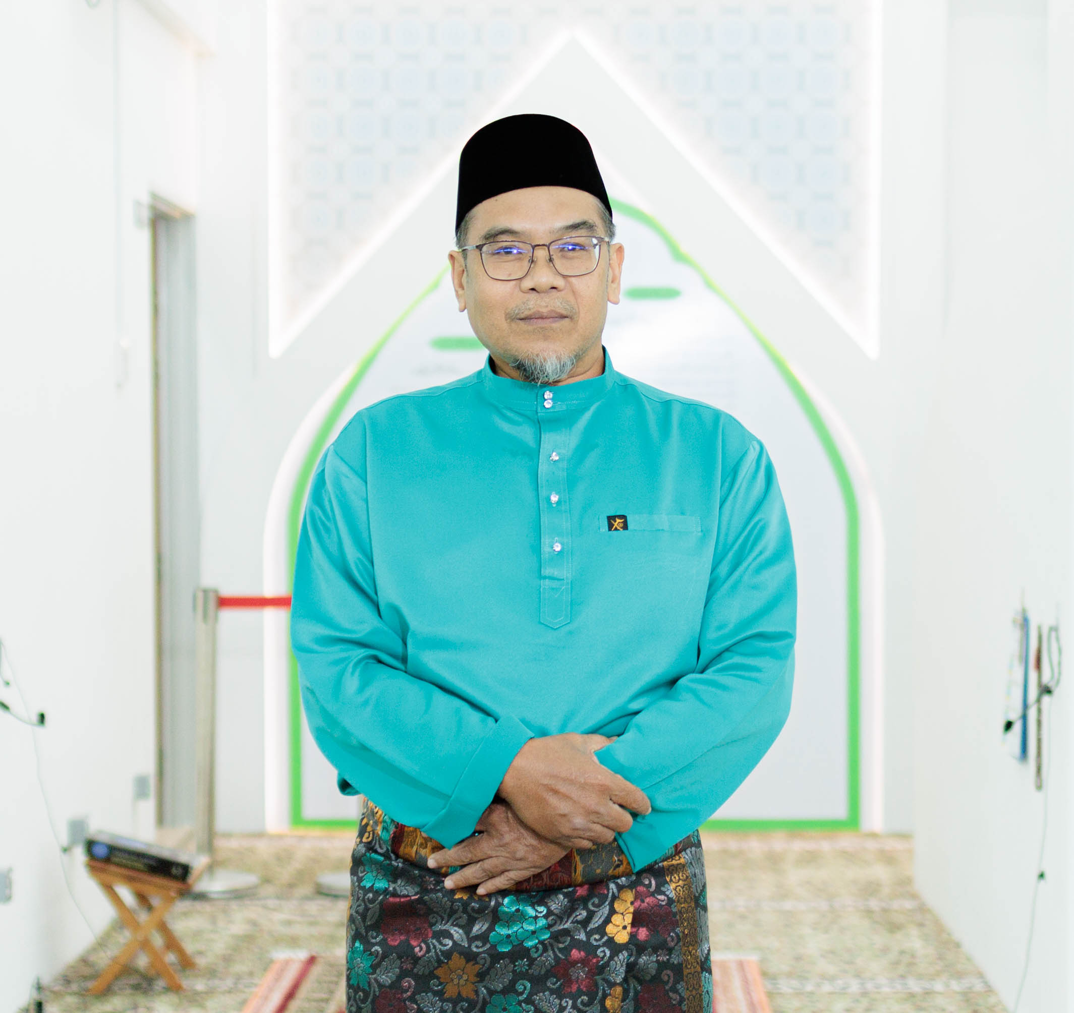 KHAIRULANUAR B. OMAR